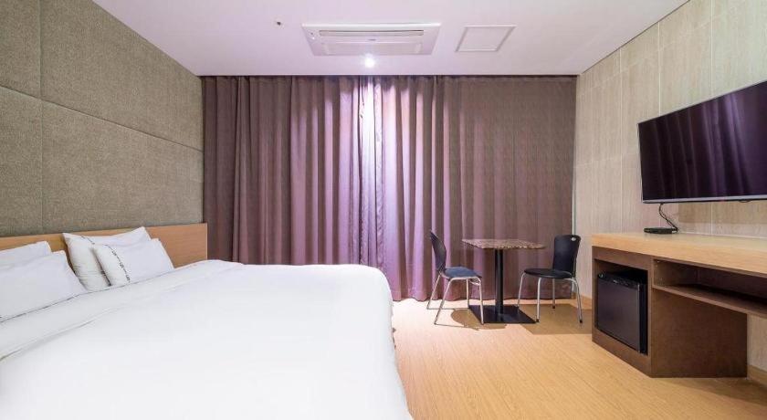 Business Design Hotel Luv Incheon Exterior foto